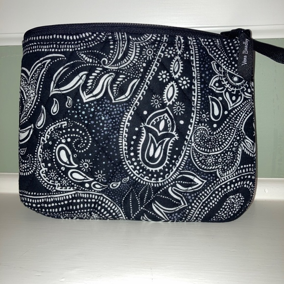 Vera Bradley Cosmetic Travel Bags 3 piece set quilted black and white - Picture 2 of 9